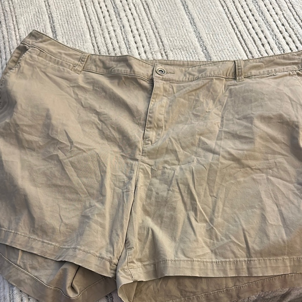 Lane Bryant khaki shorts- plus size 26